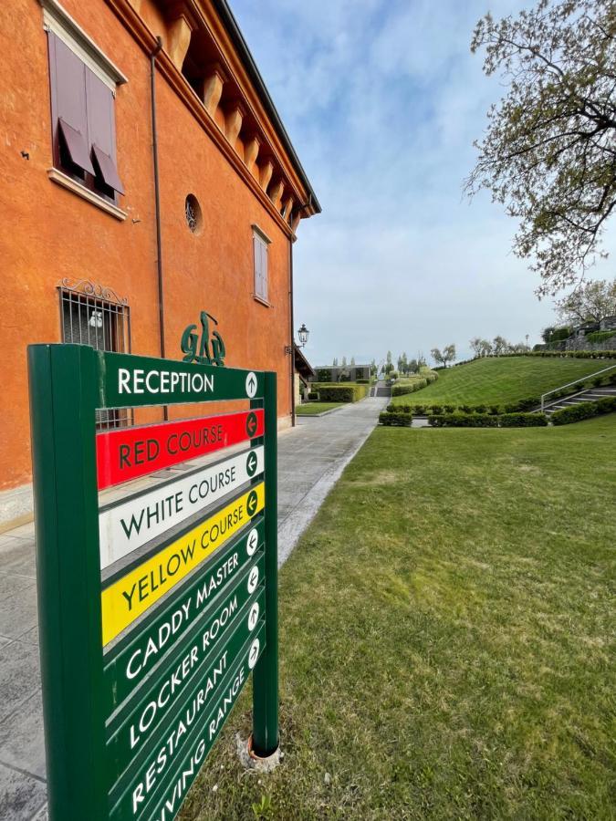 Garda Golf House Villa Soiano Del Lago Luaran gambar