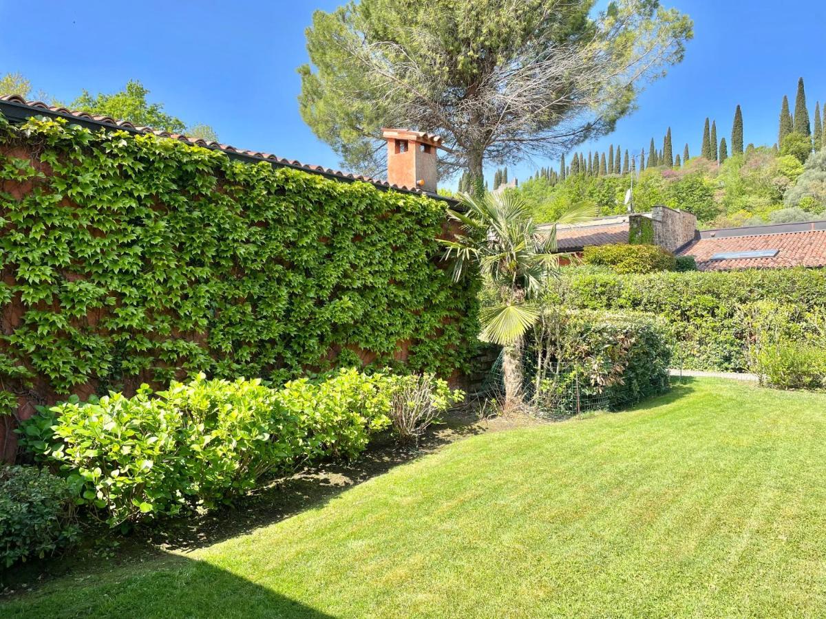 Garda Golf House Villa Soiano Del Lago Luaran gambar